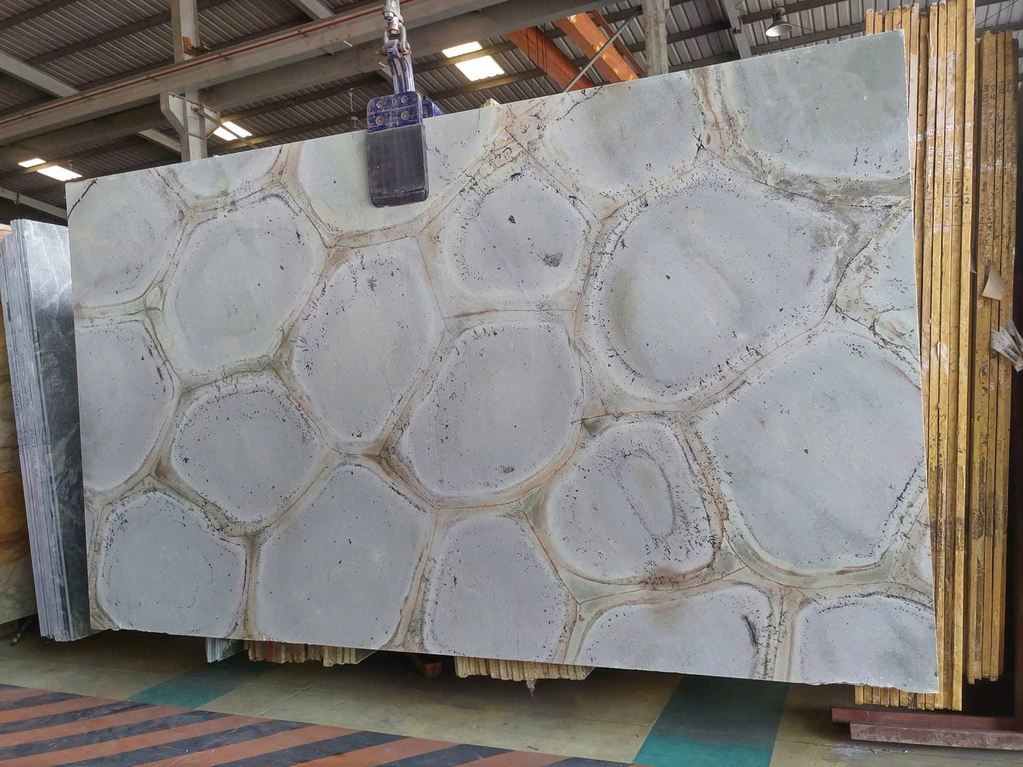 Đá Thạch Anh Blue Roma Cao Cấp | Đá Hoa Cương NEWSTONE