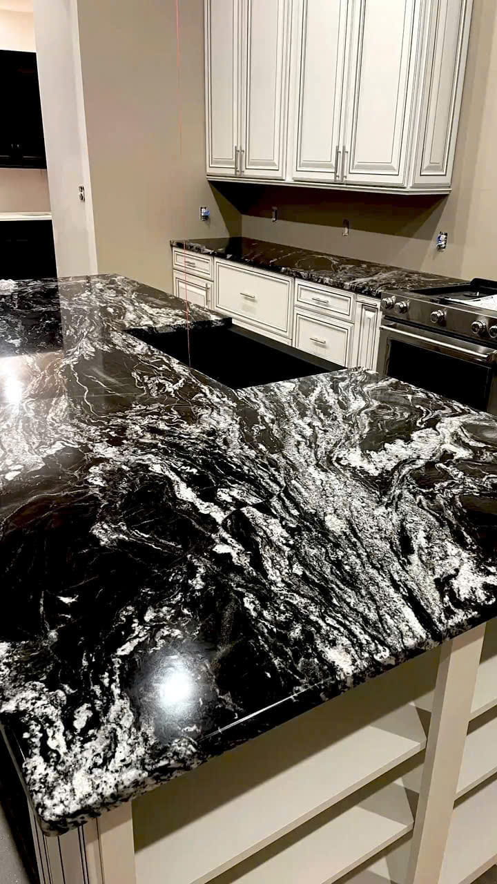 Đá Granite Black Forest Cao Cấp | Đá Hoa Cương NEWSTONE