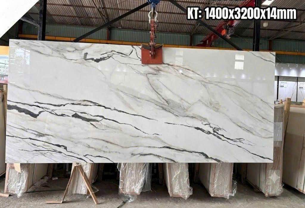 Đá Nhân Tạo Trắng Vân Xám Đen